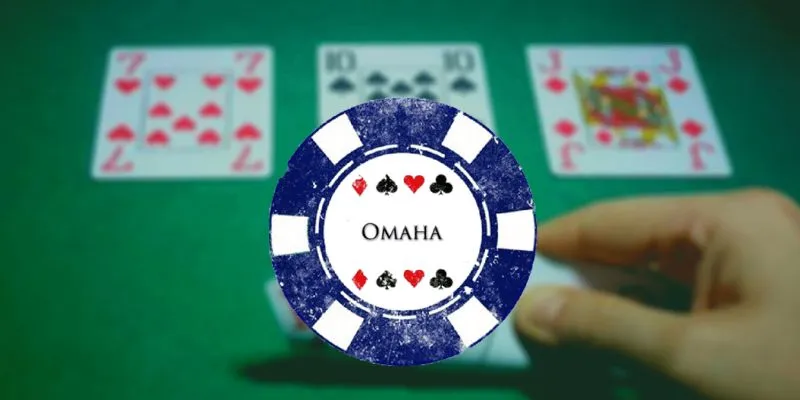 Tổng quan điểm giống và khác giữa Omaha Poker vs Hold'em